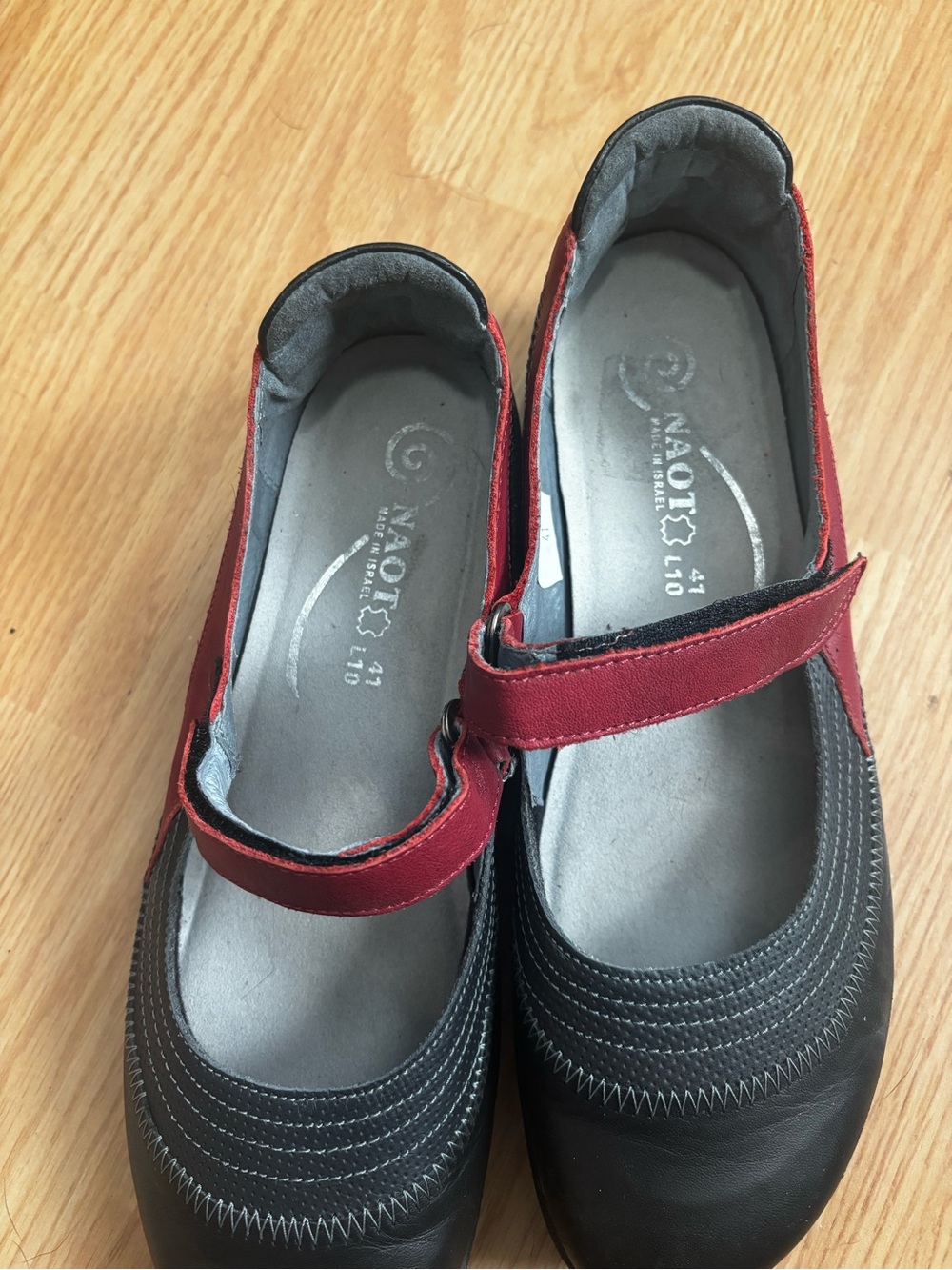 Naot Kirei Mary Jane sz 41 red black fall walking comfort support orthopedic 10 - Picture 2 of 7